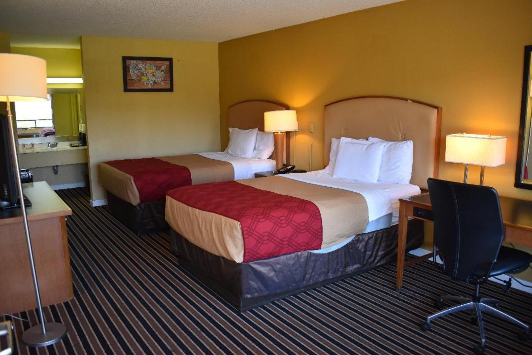 Amerivu Inn-Gilbertsville ภายนอก รูปภาพ